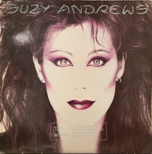 Suzy Andrews - Goldener Reiter