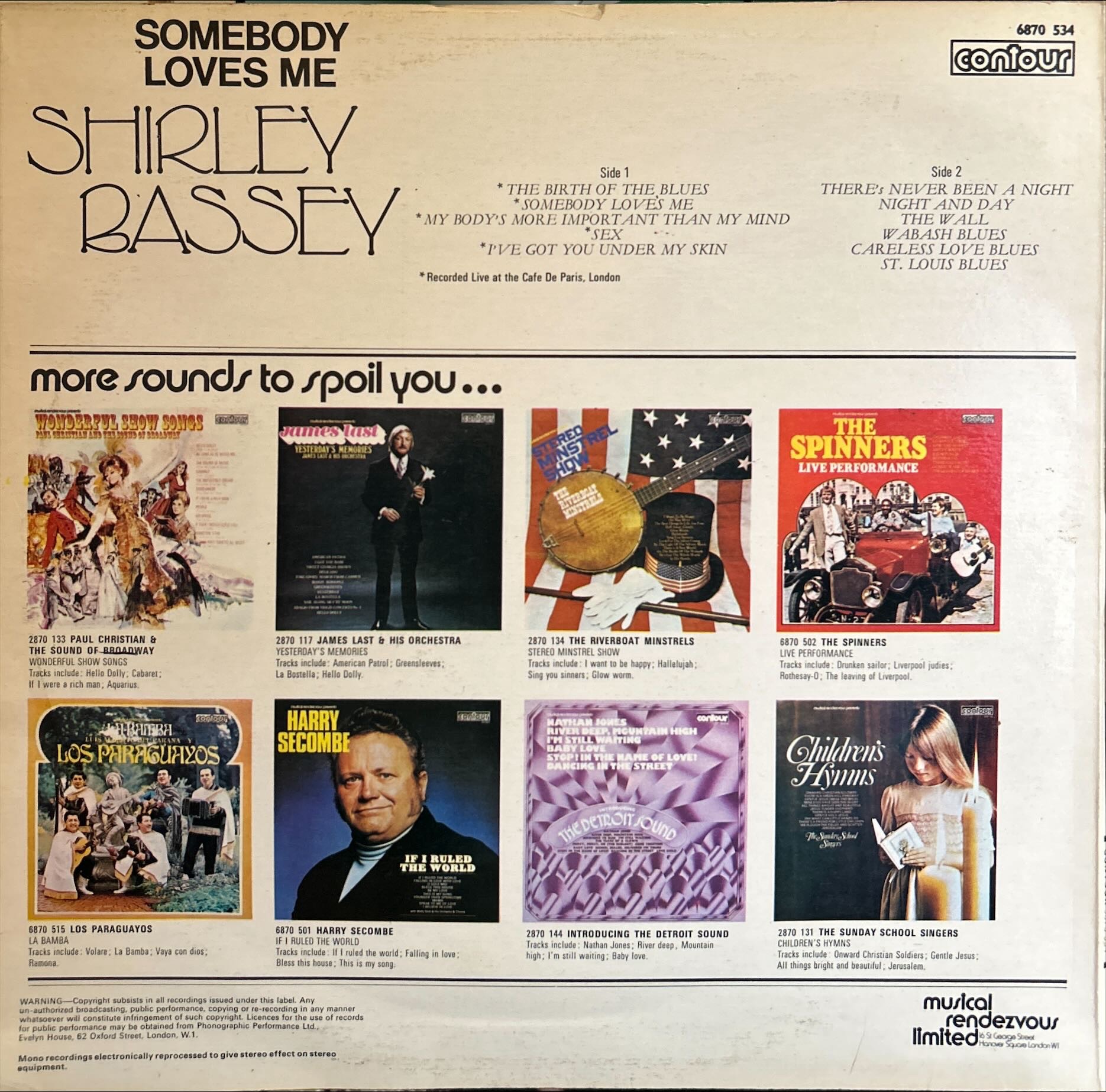 Shirley Bassey - Somebody Loves Me