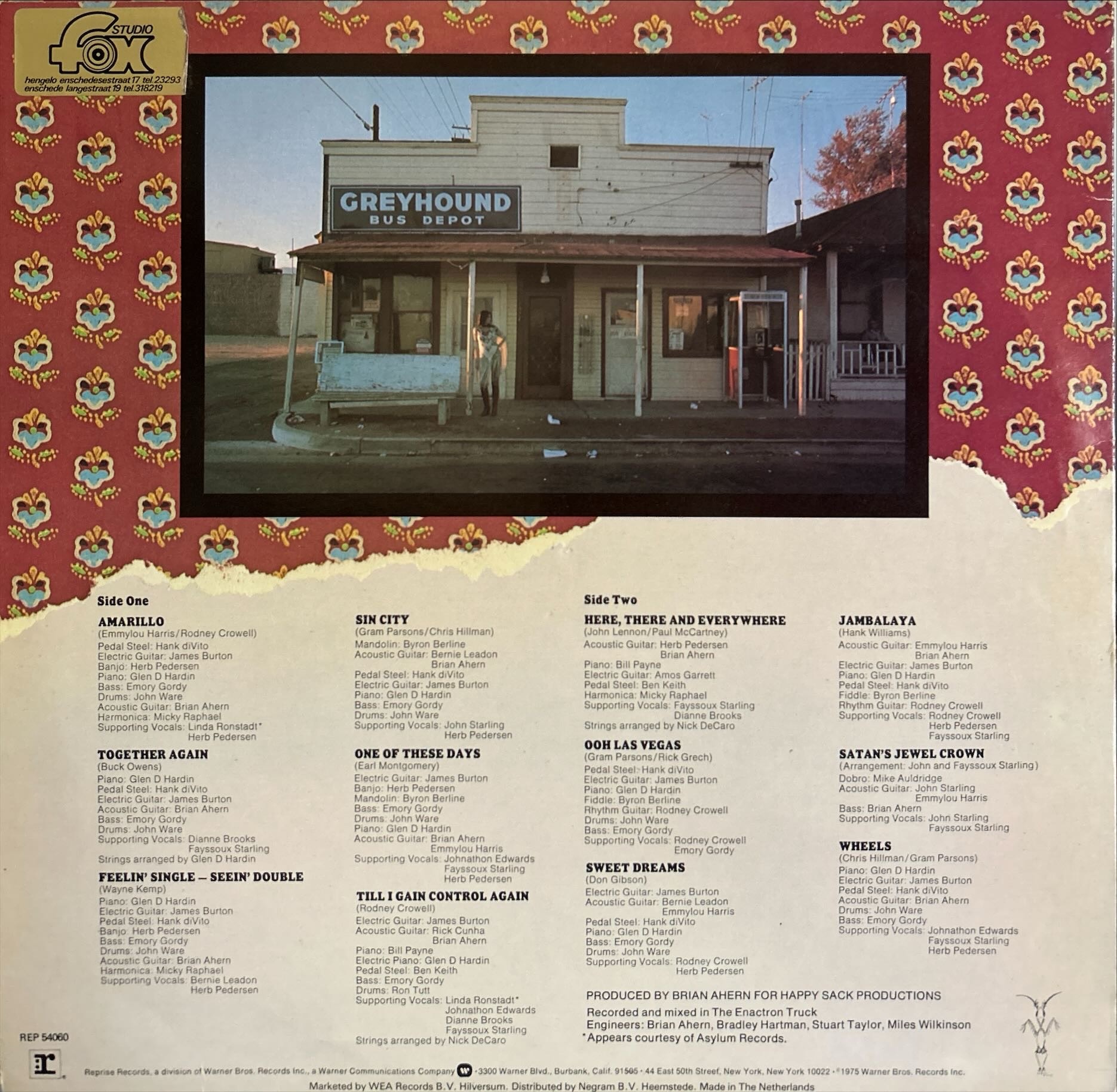 Emmylou Harris - Elite Hotel