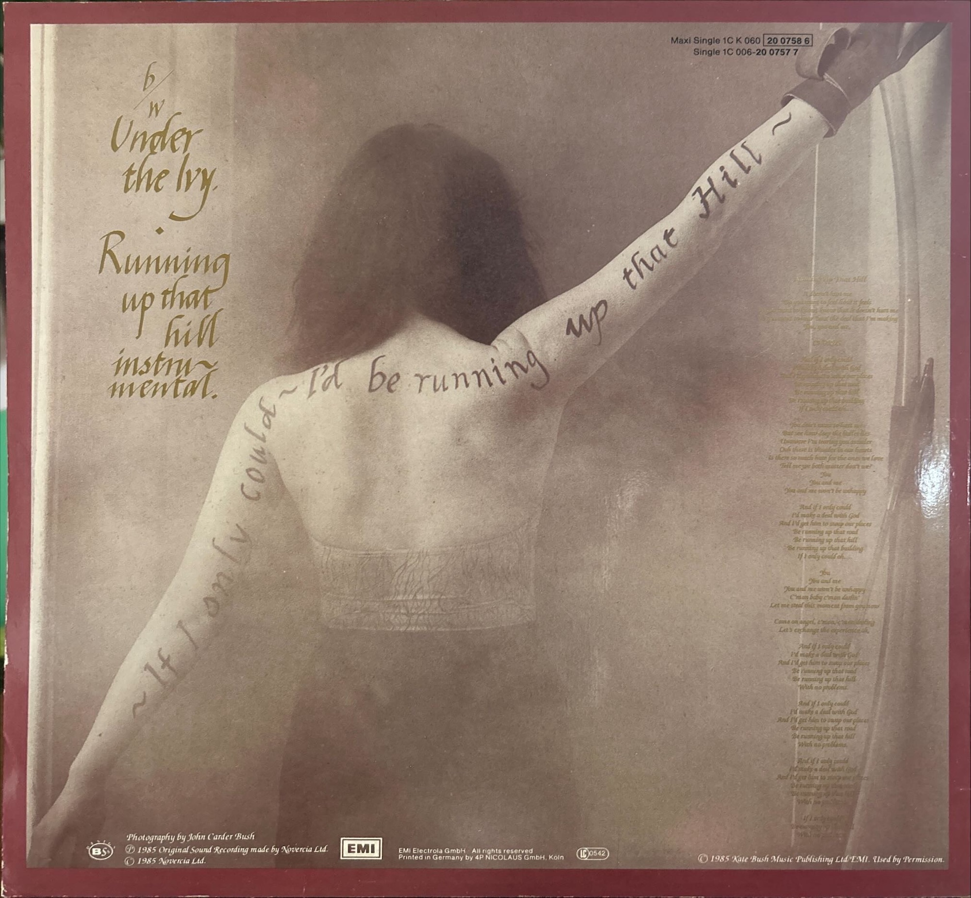 Kate Bush - Running Up That Hill