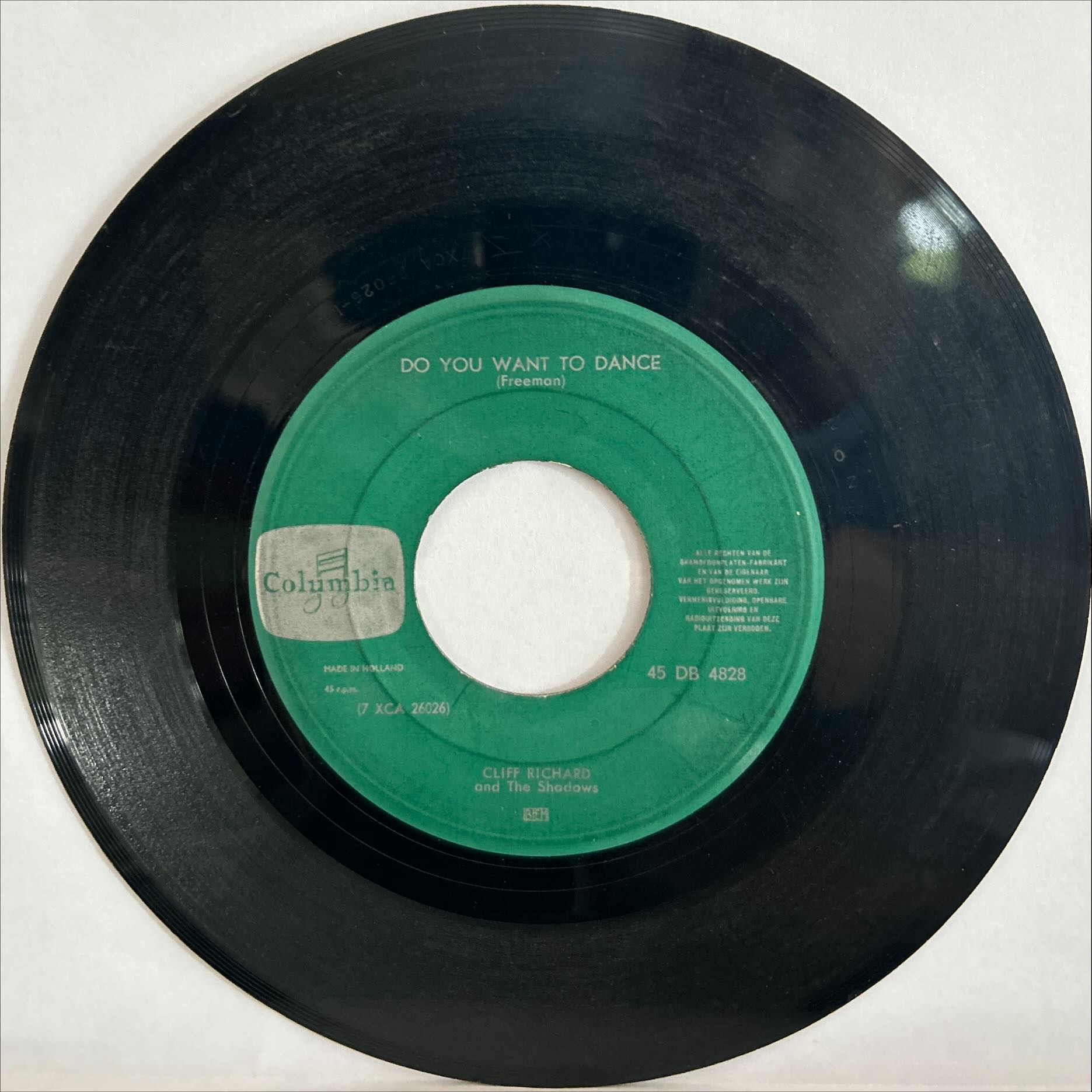 Cliff Richard - I'm Lookin' Out The Window / Do You Want To Dance