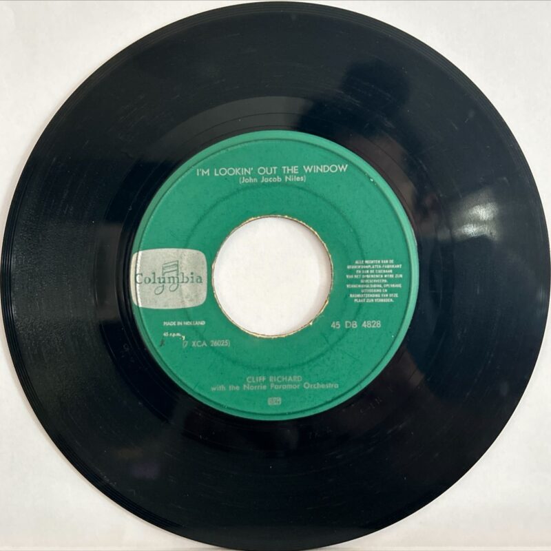 Cliff Richard - I'm Lookin' Out The Window / Do You Want To Dance