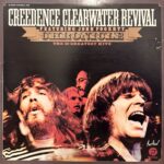 Creedence Clearwater Revival Featuring John Fogerty - Chronicle (The 20 Greatest Hits)