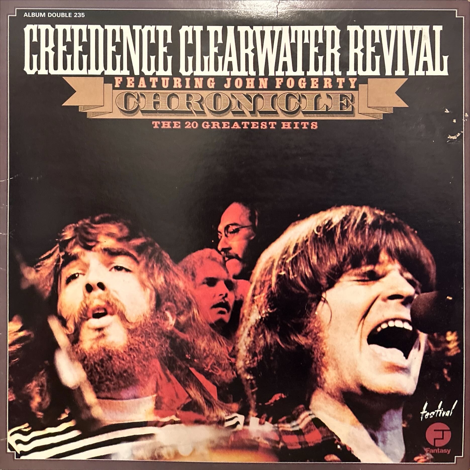 Creedence Clearwater Revival Featuring John Fogerty - Chronicle (The 20 Greatest Hits)